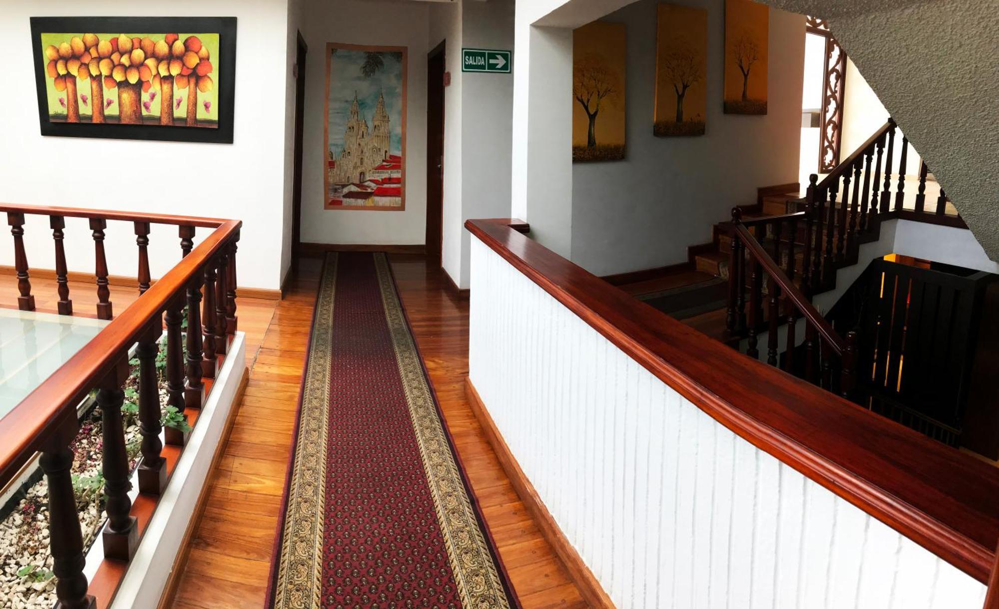 Hotel Santiago De Compostella Suites Cuenca Exterior photo
