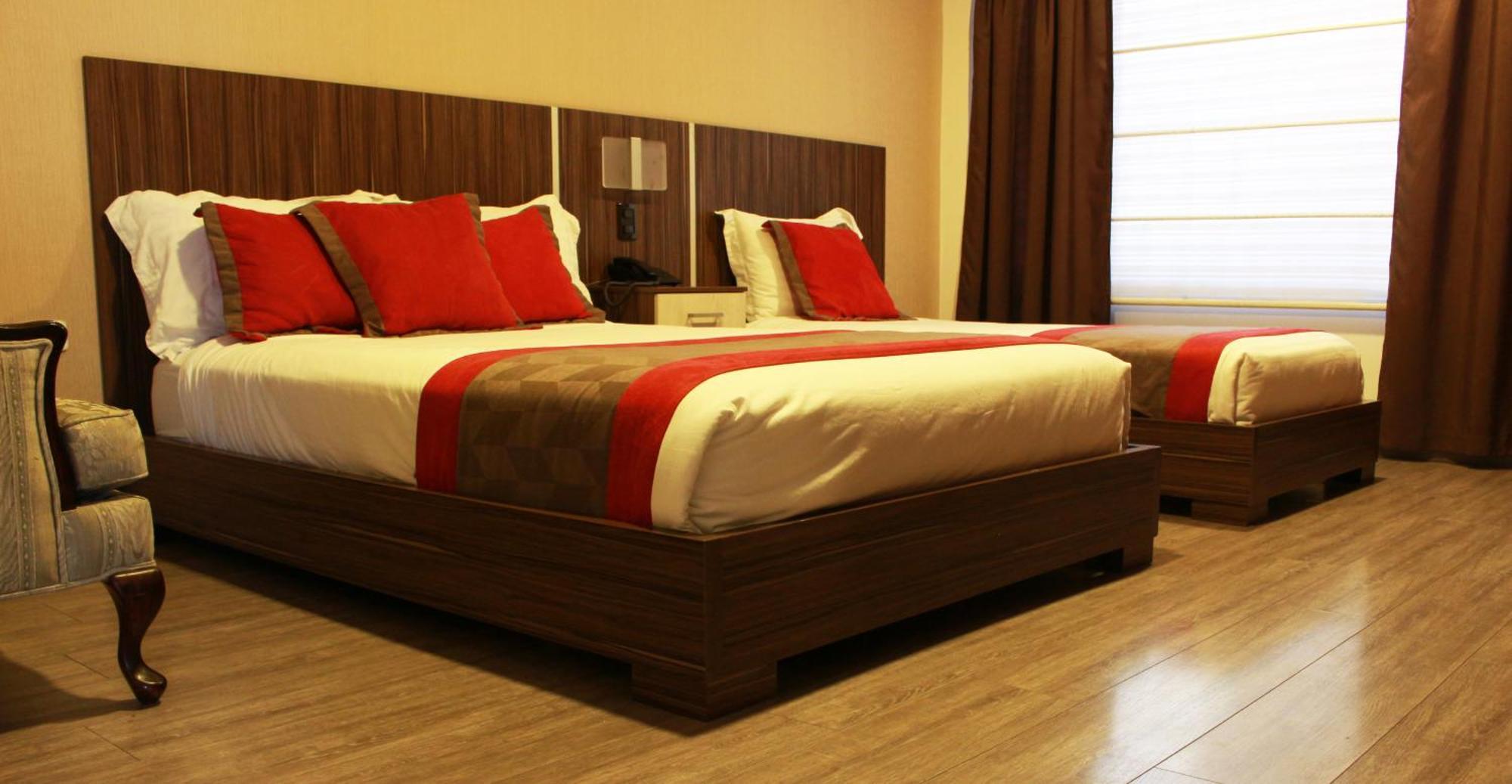 Hotel Santiago De Compostella Suites Cuenca Exterior photo