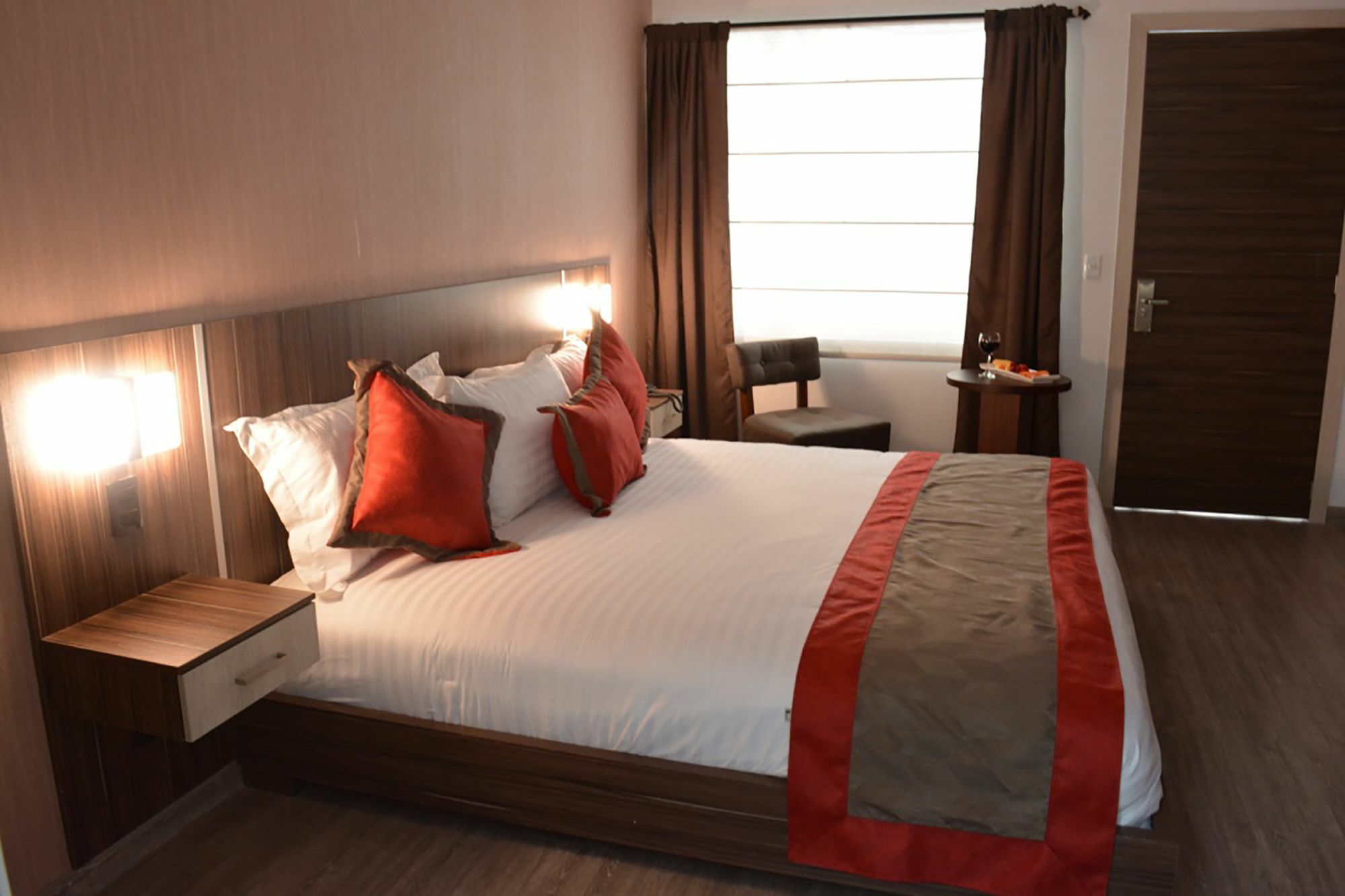 Hotel Santiago De Compostella Suites Cuenca Exterior photo